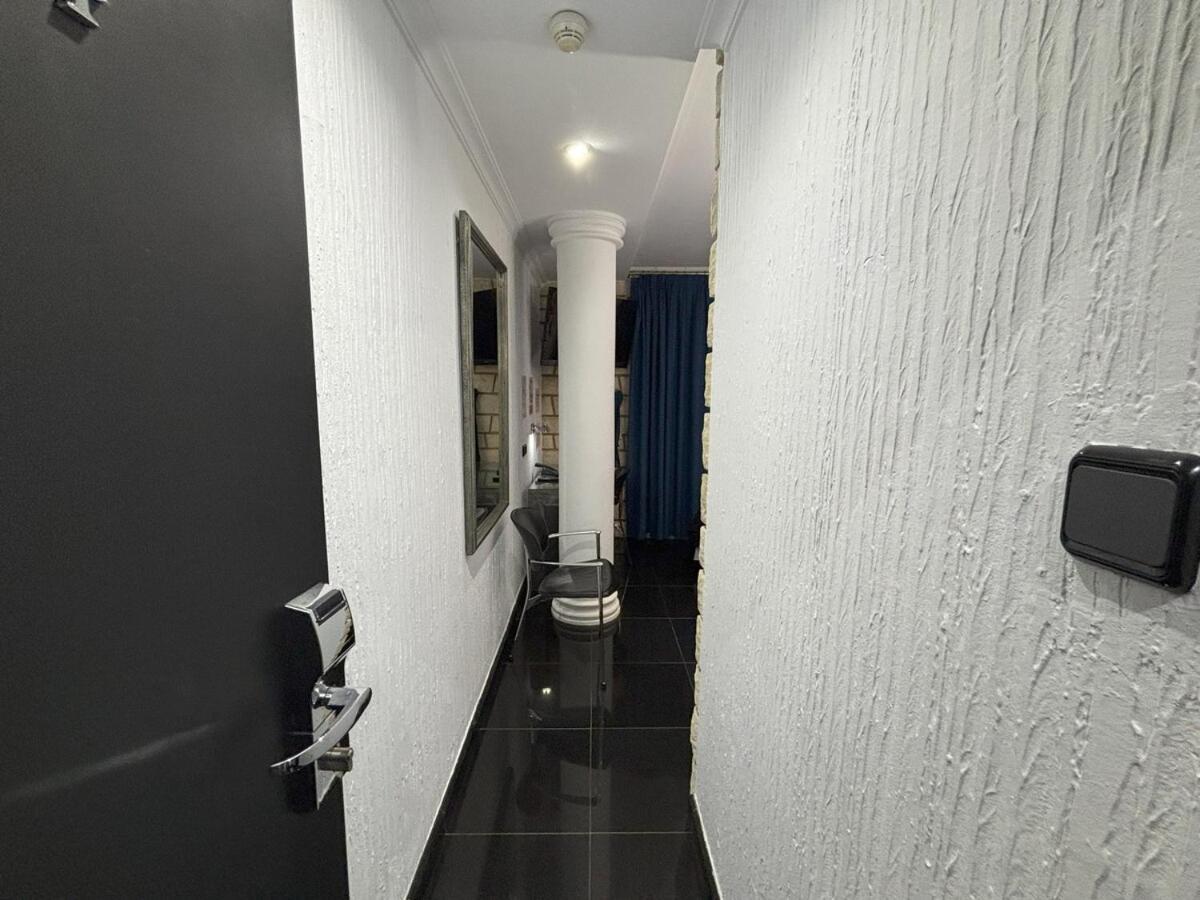 Hotel Plata Ibi Buitenkant foto